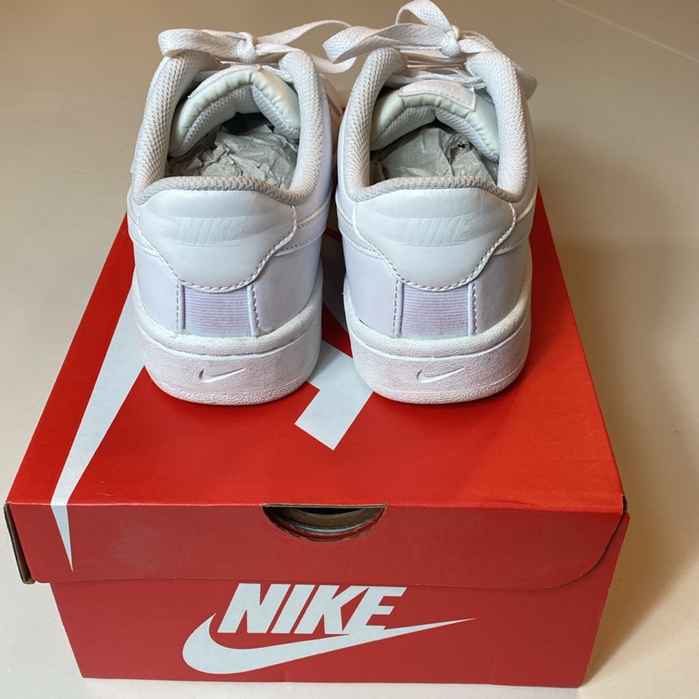 Nike Court Royale | Women’s size 8 | White - Picture 4 of 8